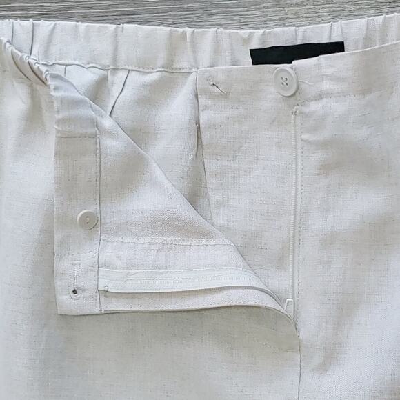 Lane Bryant Women's Linen Blend Capris Pants Plus Size 28 - Picture 2 of 6